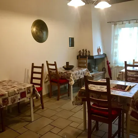Bed & Breakfast Polepole *